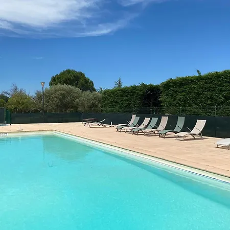 04b3 Beautiful T3 In The Heart Of Lavender - Pool Brunet