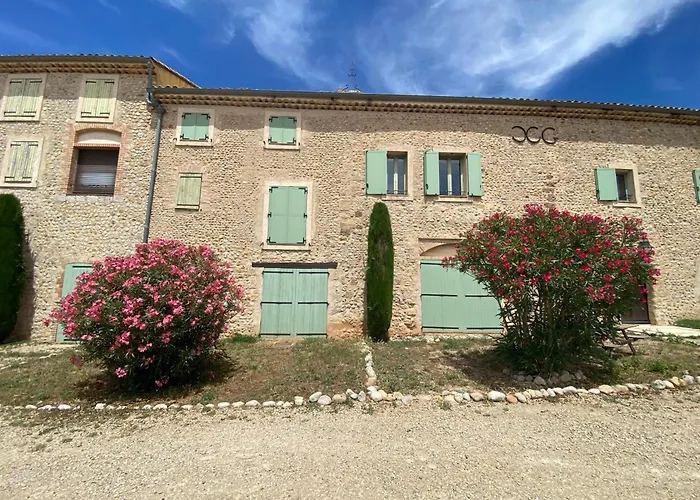 04b3 Beautiful T3 In The Heart Of Lavender - Pool Brunet